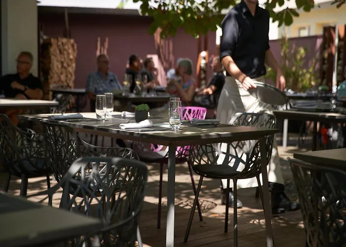 Victoria - Alpine Boutique & Fine Dining Отель 4*
