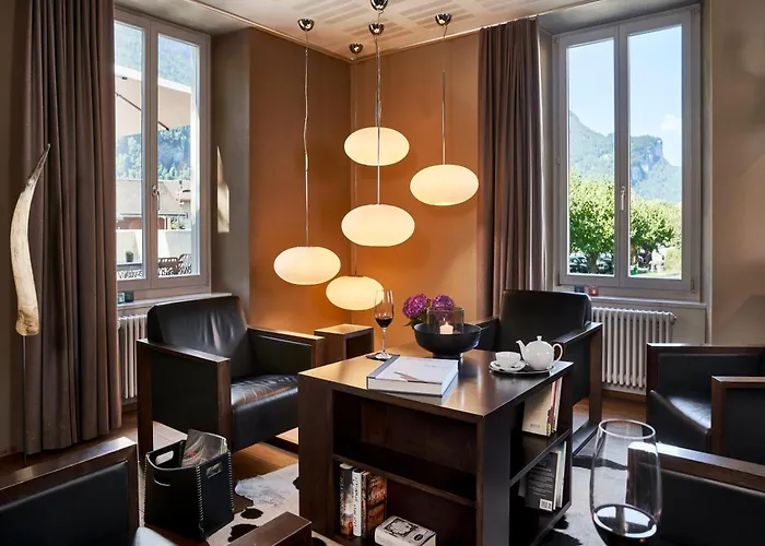 Victoria - Alpine Boutique & Fine Dining Мейринген