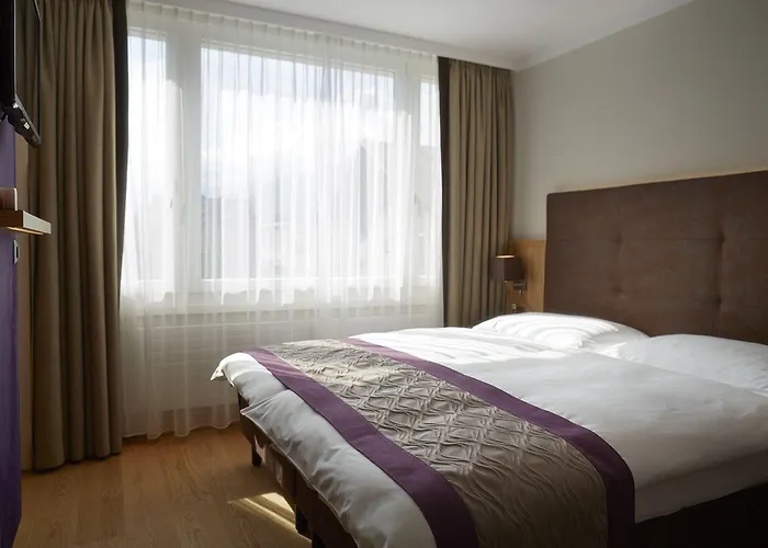 Victoria - Alpine Boutique & Fine Dining Отель Мейринген