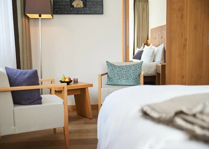 Victoria - Alpine Boutique & Fine Dining