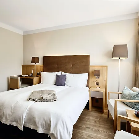 מלון Victoria - Alpine Boutique & Fine Dining